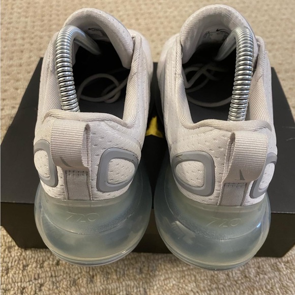 Nike Air Max 720 Grey Mesh - Picture 4 of 10